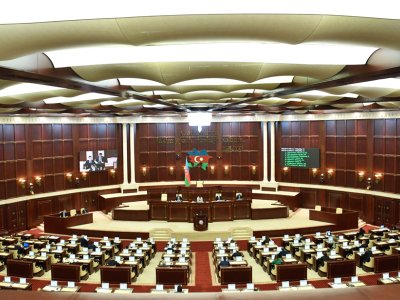 Milli Məclis bu tarixdə toplaşır - Gündəlikdə 11 məsələ var
