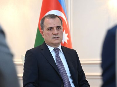Ceyhun Bayramov Omana getdi