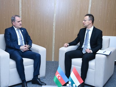 Ceyhun Bayramov Peter Siyarto ilə görüşdü - FOTO