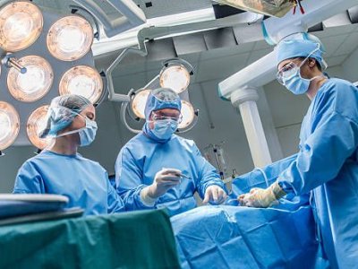 Meyit donorun ürəyi köçürüldü - Azərbaycanda İLK DƏFƏ