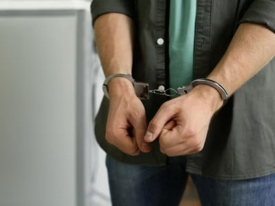 Rüşvət alan meşə gözətçisi həbs olundu