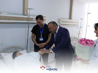 Elmira Rəhimova Bakı Sağlamlıq Mərkəzində müalicə olunur