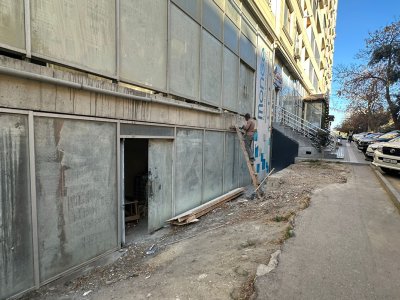 Piyada səkisində quraşdırılan pilləkən söküldü - Fotolar