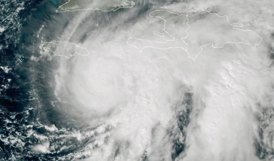 Tarixdə ən güclü qasırğa yaxınlaşır