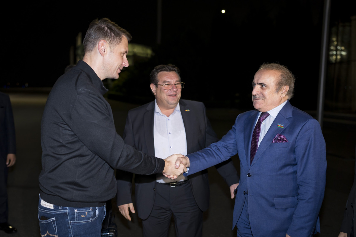 Rumıniya Senatının sədri Azərbaycana gəldi - FOTO