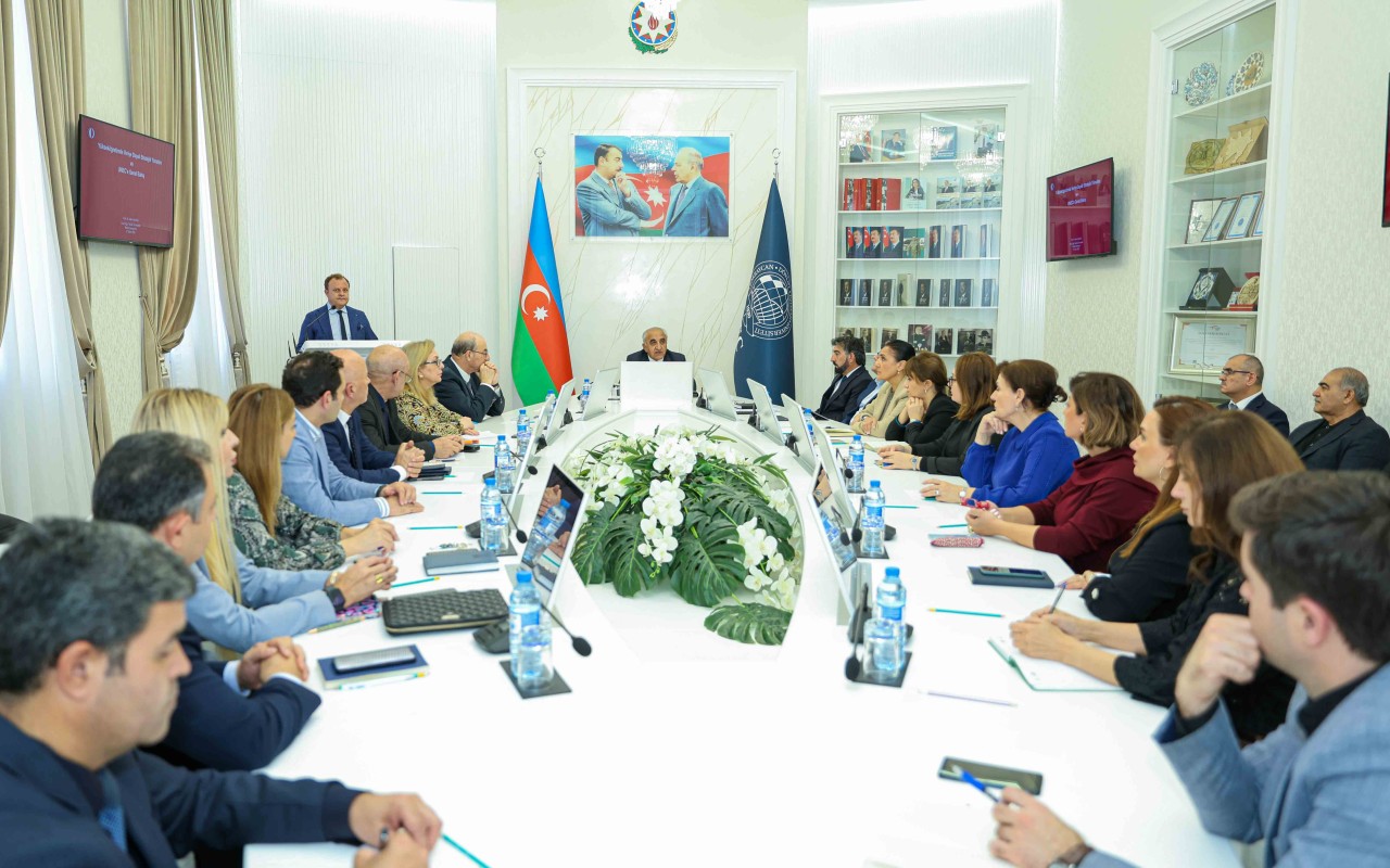 UNEC-də elmin rəqəmsallaşdırılmasında yeni mərhələ - FOTO