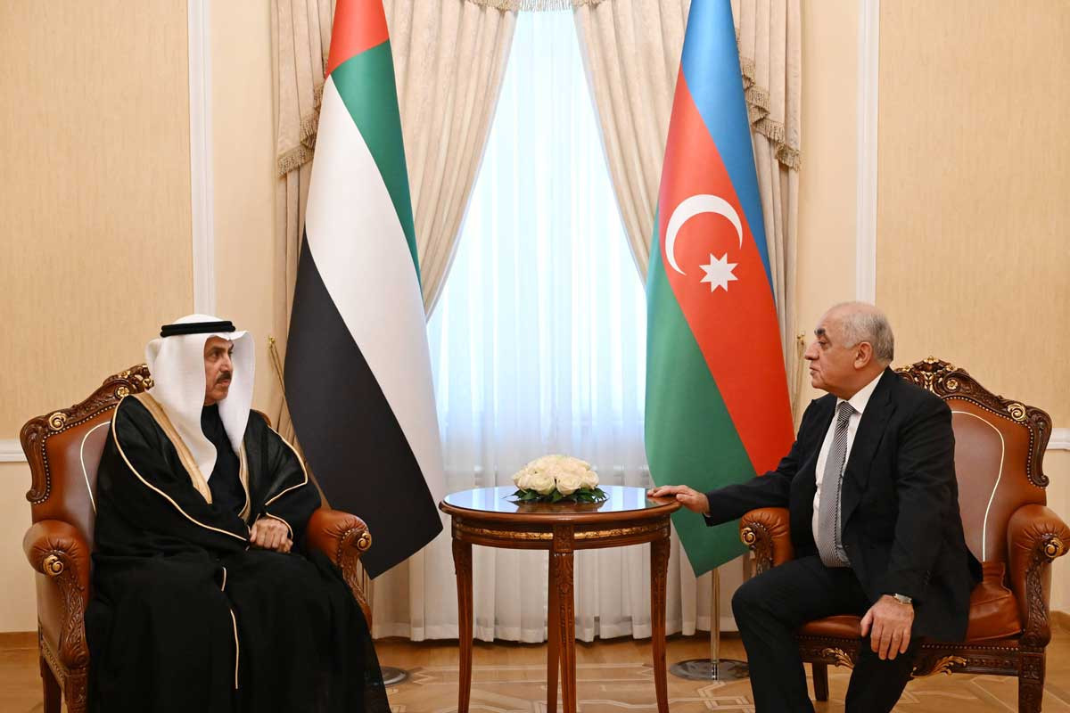 Əli Əsədov BƏƏ-nin Federal Milli Şurasının sədri ilə görüşdü