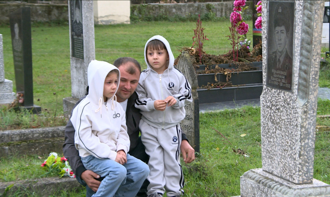 ŞƏHİD BAŞQASININ İMİŞ - DNT 33 il sonra danışdı