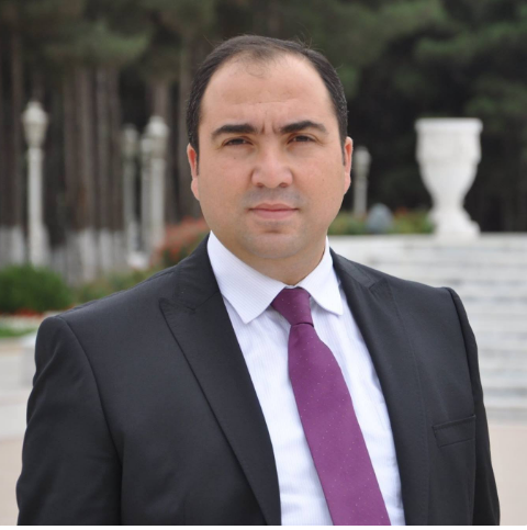 Mətbuat katibinə AĞIR İTKİ