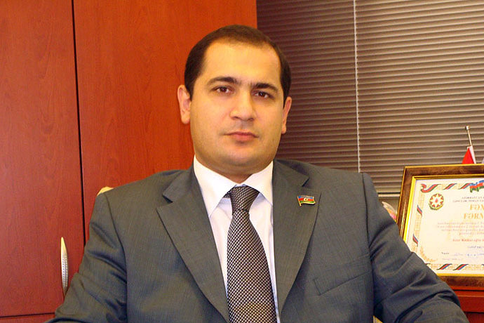 Administrasiyanın Aqrar siyasət məsələləri şöbəsi ləğv olundu - Azər  Əmiraslanov işsiz qaldı