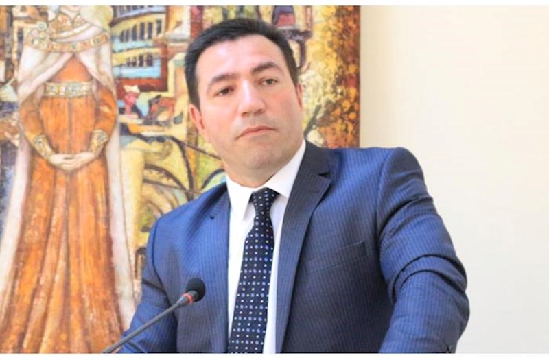 Sosial şəbəkələrdə cinayət aləminin üzvləri qəhrəmanlaşdırılır"
