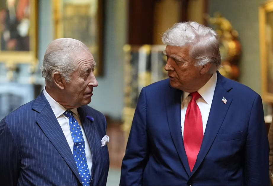 Britaniya kralının ABŞ-a səfəri təxirə salınır?Tramp