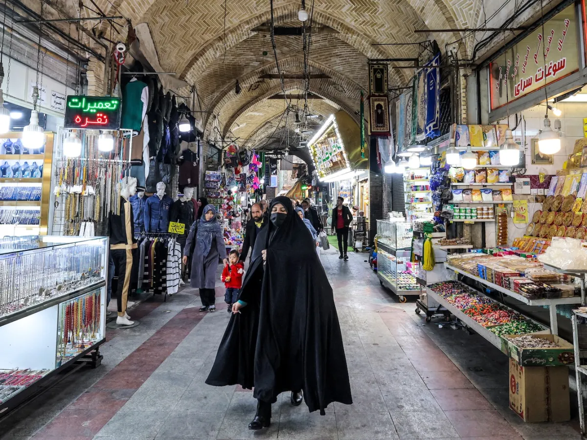 İranda iş yerləri bağlanıb, hər şey bahalaşıb -&nbsp;Güneylilər narahatdır