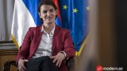 İlk homoseksual baş nazir oldu, indi prezident səlahiyyətlərini icra edir - FOTOLAR