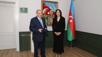 Eldar Quliyev Ombudsmanın yubiley medalı ilə təltif olunub - FOTOLAR