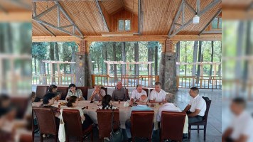 Əli Məsimli Qaxda&nbsp;ziyalılarla görüşdü - FOTO