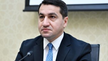 Hikmət Hacıyevdən Azıx mağarası ilə bağlı&nbsp;maraqlı paylaşım&nbsp;