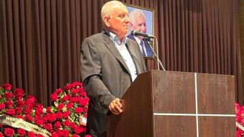 Nəriman Həsənzadənin oğlundan DUYĞUSAL VİDA - VİDEO