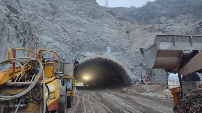 فرانسوی ها در زنگزور غربی تونل می سازند
