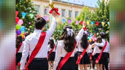 &ldquo;Last bell&rdquo; rings in schools today