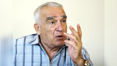 Çingiz Əlioğlu vəfat etdi
