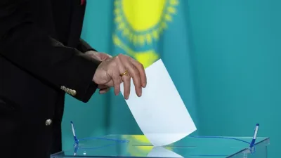 Qazaxıstanda növbədənkənar parlament seçkiləri KEÇİRİLİR
