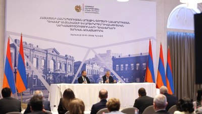 Xarici diplomatlarla TRIPP müzakirə edildi