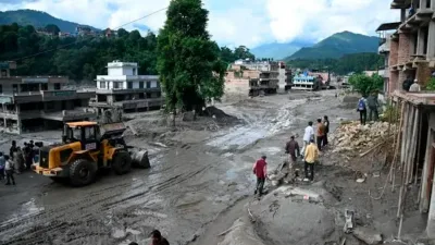 Nepalda daşqın fəlakəti: Ölənlərin sayı 700-ü keçdi