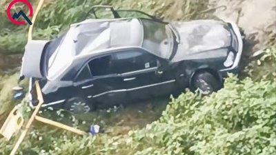 Gədəbəydə &ldquo;Mercedes&rdquo; körpüdən aşdı, 5 yaralı var