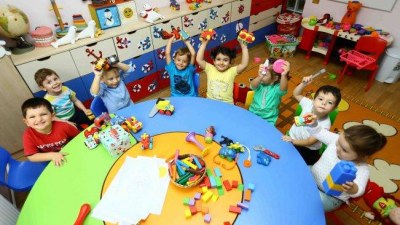 Nazirlik uşaqları bağçaya gedən valideynlərə müraciət etdi