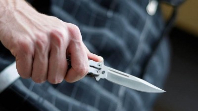 Bakıda qardaş bacısını, sonra özünü bıçaqladı