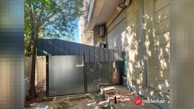 Bakının mərkəzində &ldquo;dərəbəylik&rdquo;, birinin pəncərəsi bağlanır, digərinin yolu kəsilir