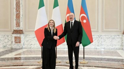 İlham Əliyev Melonini təbrik etdi