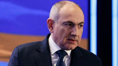 Paşinyan nazir müavinlərini vəzifələrindən azad etdi