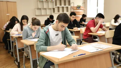 9 və 11-ci siniflər üçün əlavə imtahan keçirildi