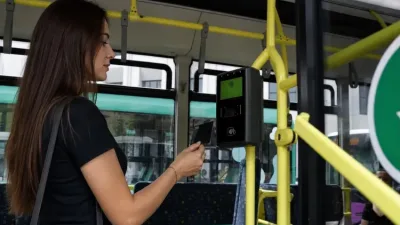 Ekspres avtobuslarda yenilik - ikinci validator quraşdırıldı