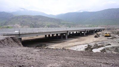 Zəngəzur yolunda mühüm mərhələ: Ağbənd&ndash;Kəlalə körpüsü hazırdır