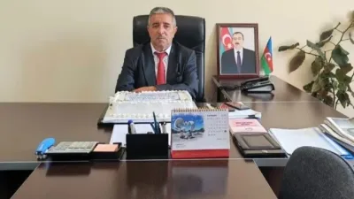 İdarə rəisi təqaüdə göndərildi