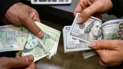 İranda dolların məzənnəsi yeni tarixi rekord qırdı&nbsp;