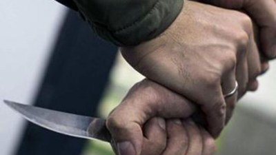 Gəncədə iki nəfər bıçaqlandı