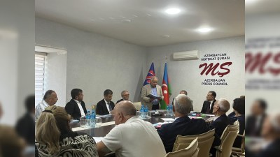 &ldquo;Bu kitab qalacaq, Şirməmməd Hüseynov qalacaq&rdquo; &ndash; Əflatun Amaşov