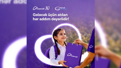&ldquo;Azercell Könüllüləri&rdquo; 60-dan çox şagirdə hədiyyə təqdim edib