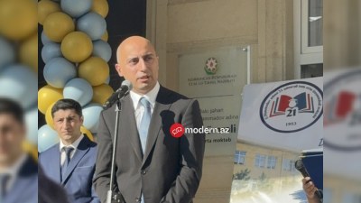 Emin Əmrullayev: Təmayül sinifləri 90 məktəbdə fəaliyyətə başlayır