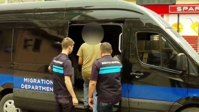 Gürcüstan azərbaycanlılar da daxil 78 əcnəbini deportasiya edib