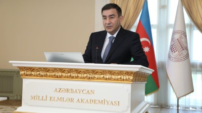 Famil Mustafayevə “Vətənə xidmətə görə” orden verildi