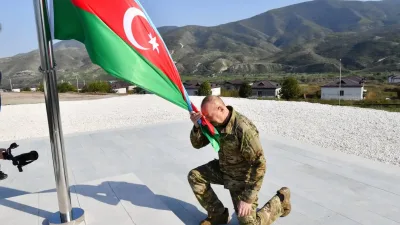 Prezidentin sosial şəbəkə hesablarında Dövlət Suverenliyi Günü ilə bağlı paylaşım edildi