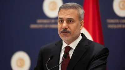 Fidan İsrailə xəbərdarlıq etdi