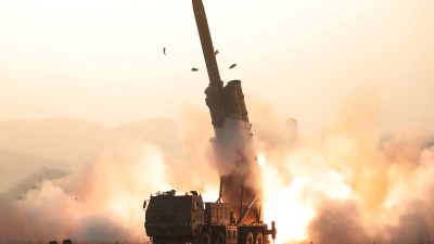Şimali Koreya Yapon dənizi istiqamətinə naməlum mərmi atdı