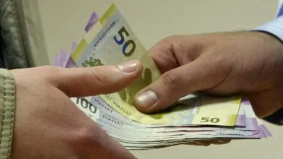 Bakıda xeyriyyə adı altında dələduzluq