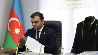 Hüquq mərkəzinin rəhbərinə ölkədən çıxış qadağası qoyuldu